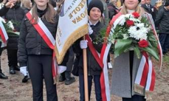 Gminne obchodz Narodowego Święta Niepodległości na cmentarzu nr 158 w Tuchowie-Garbku