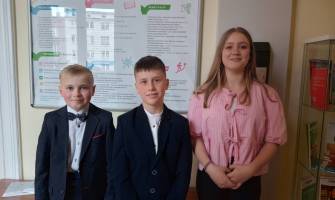 Konkurs Recytatorski poezji ks. Jana Twardowskiego w Bibliotece Pedagogicznej w Tarnowie.