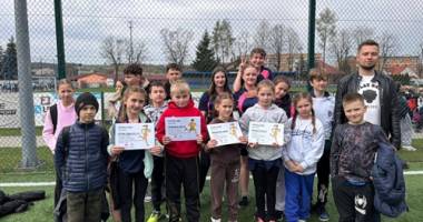 Uczennice naszej szkoły Mistrzyniami Gminy w drużynowych biegach przełajowych (rocznik 2015 i młodsi)