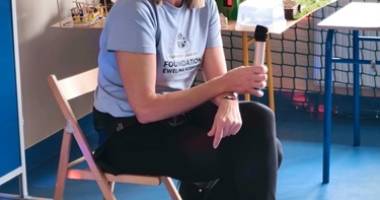 “Spotkaj gwiazdę sportu”- spotkanie z legendą polskiej koszykówki Eweliną Kobryn.